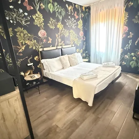 Regina Sofia * Bologna