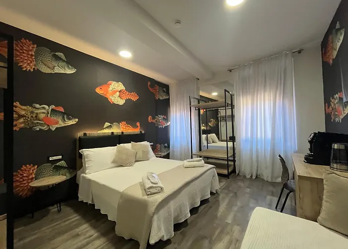 Regina Sofia イン *